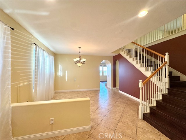 MLS #PW25238365 image #1