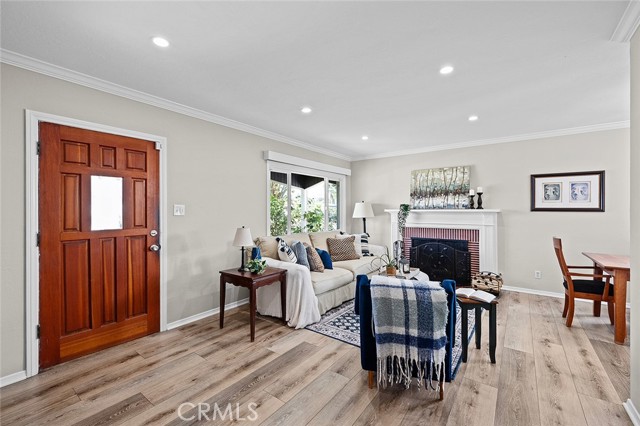 MLS #PW25238494 image #1