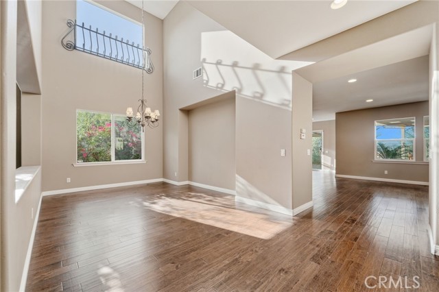 MLS #PW25238506 image #4