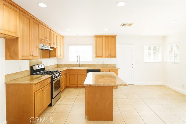 MLS #PW25238511 image #9