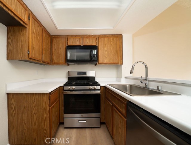 MLS #PW25238558 image #9