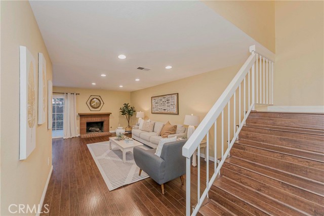 MLS #PW25238633 image #5