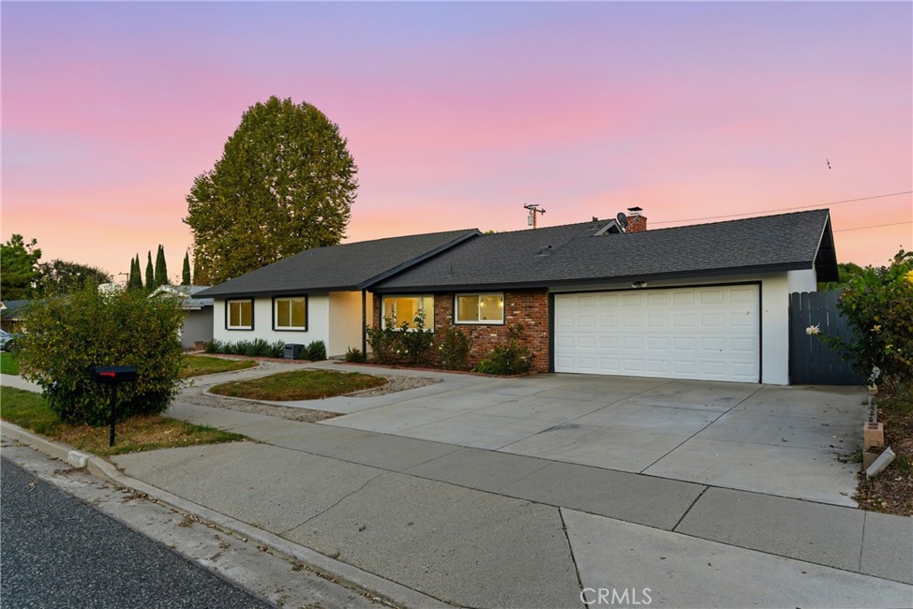 MLS #PW25238735 image #1