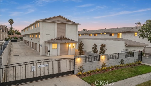 MLS #PW25238863 image #0