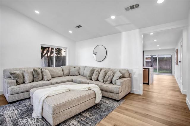 MLS #PW25239398 image #3