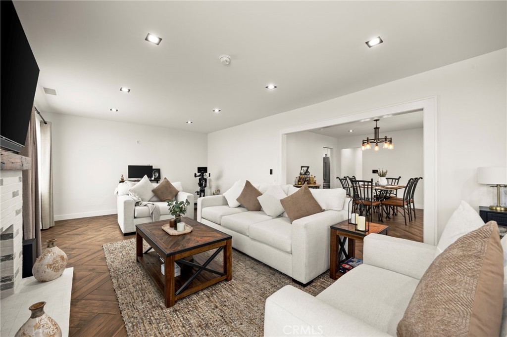 MLS #PW25239402 image #4