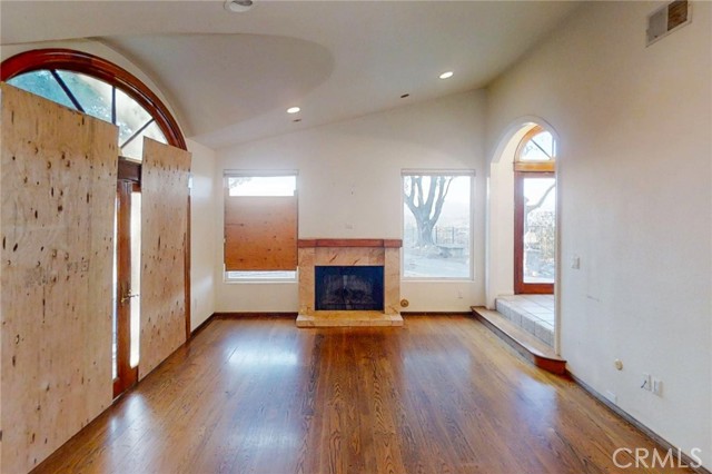 MLS #PW25240289 image #2