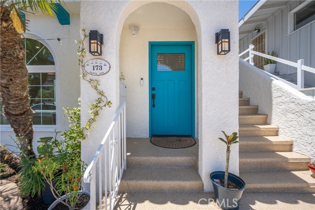 MLS #PW25240378 image #0