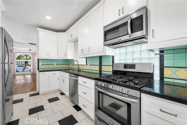 MLS #PW25240378 image #11