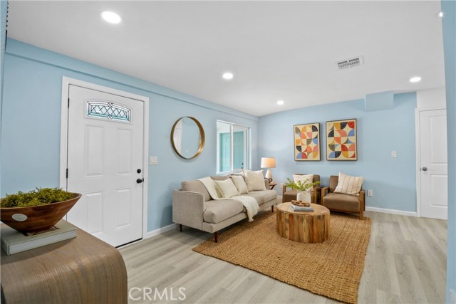 MLS #PW25240530 image #1