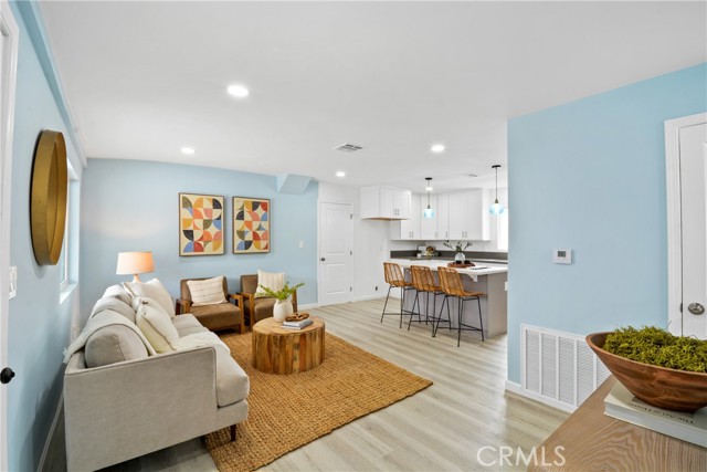 MLS #PW25240530 image #2