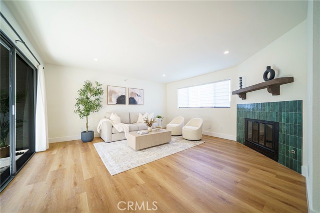 MLS #PW25240666 image #1