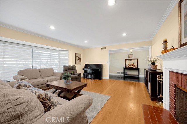 MLS #PW25240850 image #6