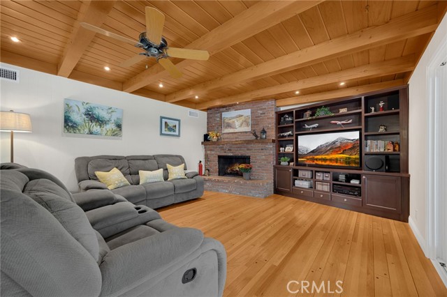 MLS #PW25240850 image #9