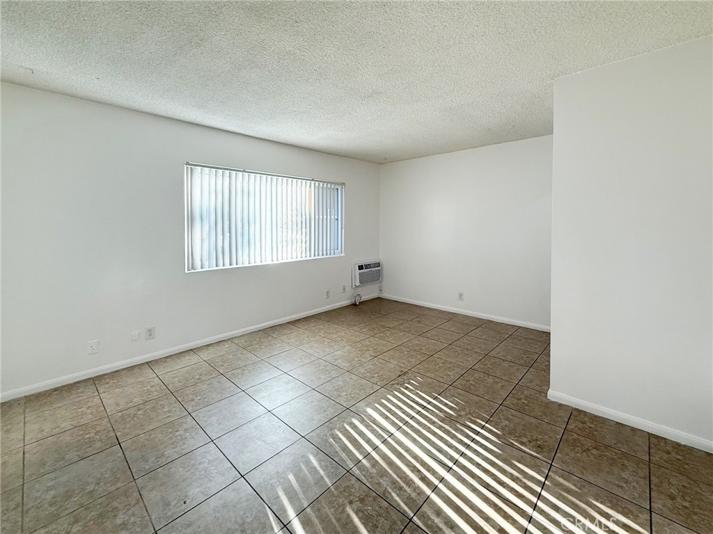 MLS #PW25240864 image #3