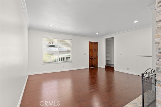 MLS #PW25240952 image #4