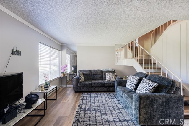 MLS #PW25241308 image #4