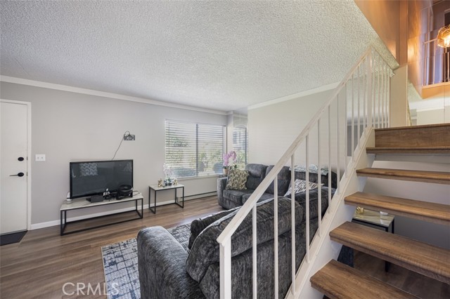 MLS #PW25241308 image #5