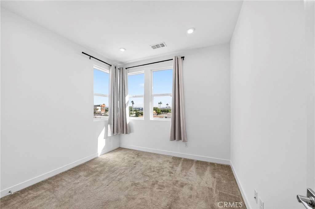 MLS #PW25241362 image #22