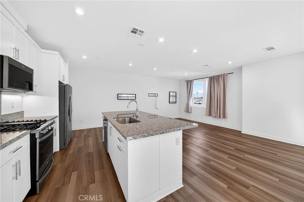 MLS #PW25241362 image #32