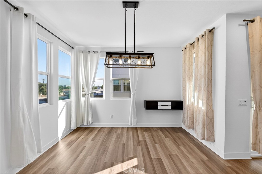 MLS #PW25241362 image #36