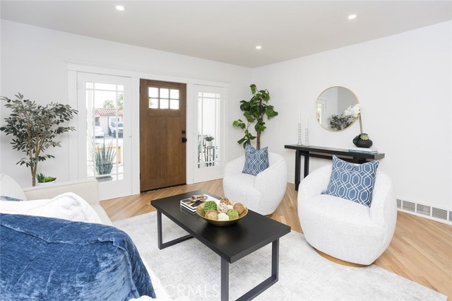 MLS #PW25241543 image #5