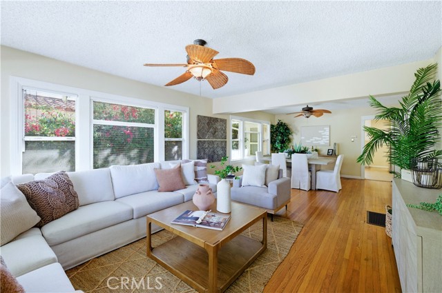 MLS #PW25241622 image #1