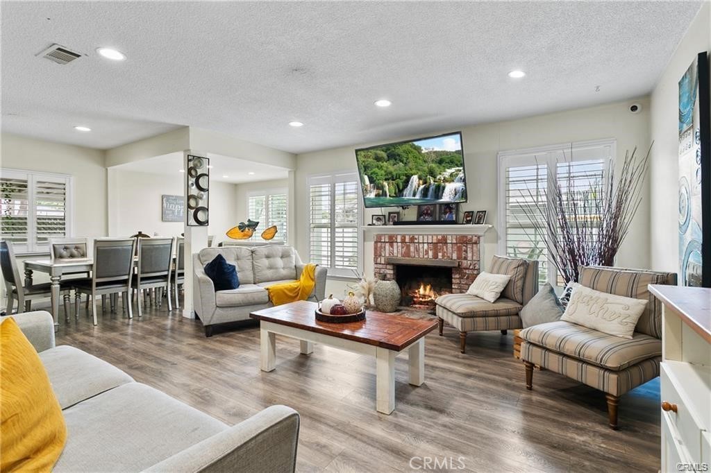 MLS #PW25242046 image #3