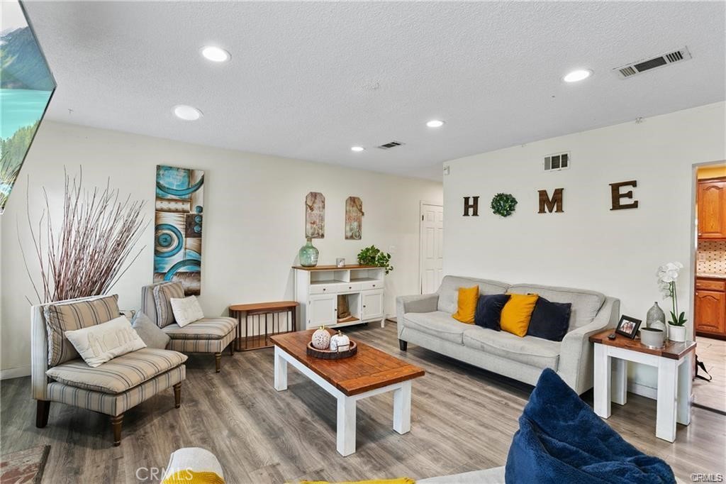 MLS #PW25242046 image #4