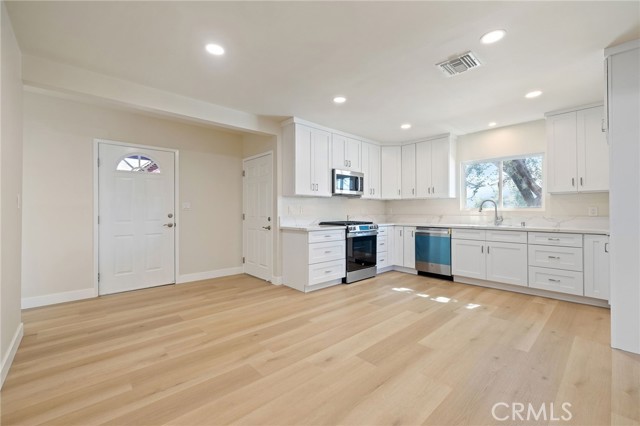 MLS #PW25242334 image #11