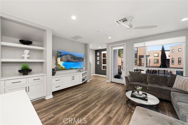 MLS #PW25242415 image #1