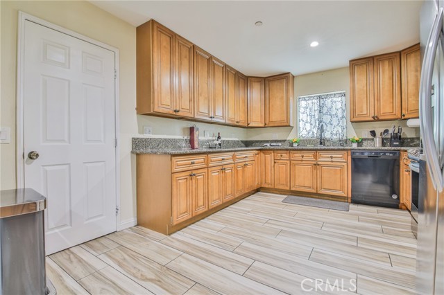 MLS #PW25242775 image #11