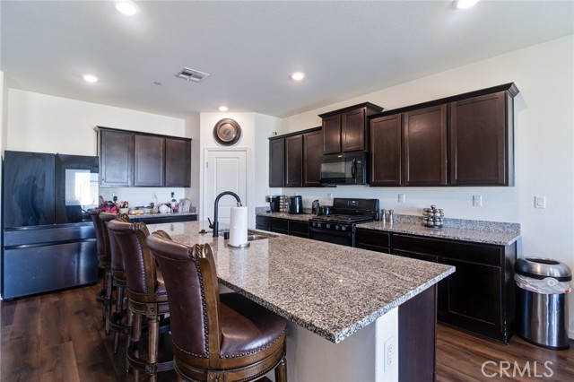 MLS #PW25243301 image #1