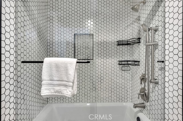 MLS #PW25244046 image #17