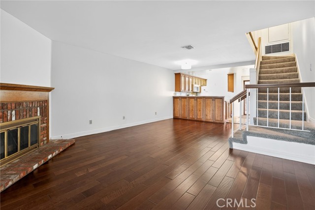 MLS #PW25244385 image #9