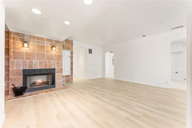 MLS #PW25244579 image #4