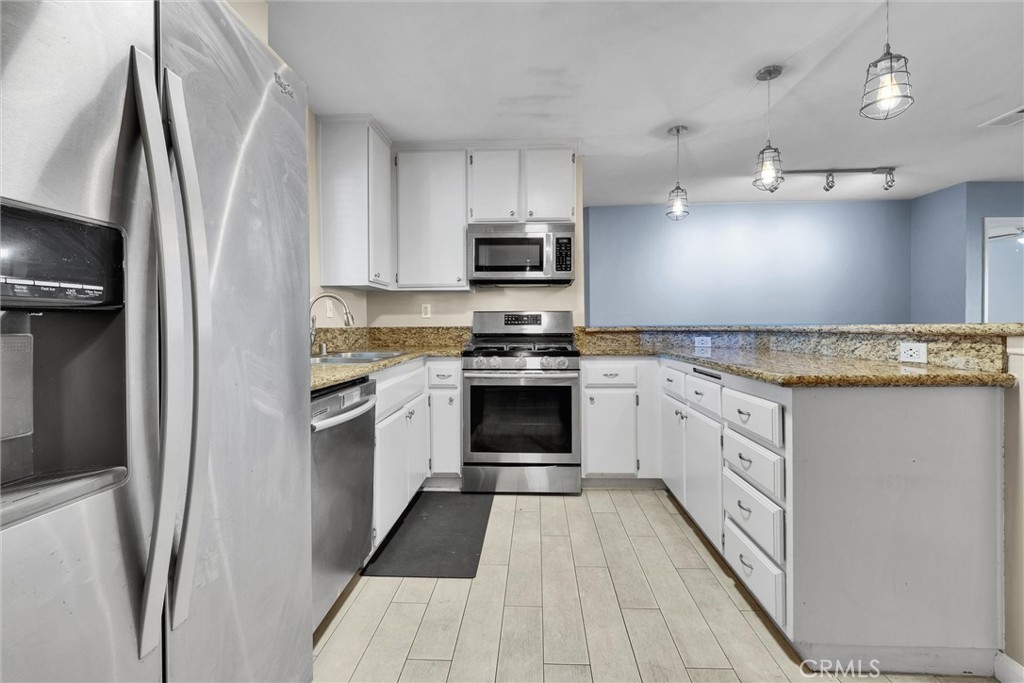 MLS #PW25244986 image #2