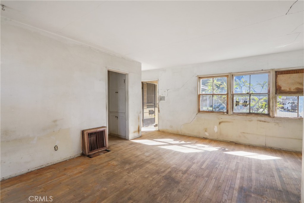 MLS #PW25245241 image #5