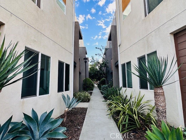 MLS #PW25245637 image #1