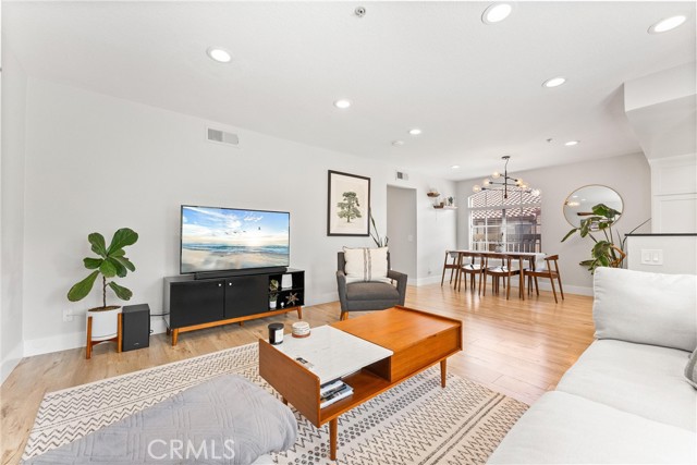 MLS #PW25246895 image #5