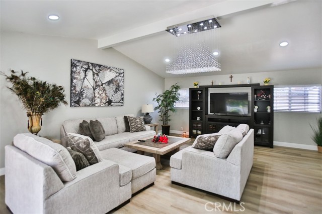 MLS #PW25247410 image #3