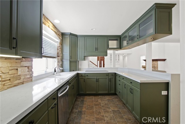 MLS #PW25248397 image #9