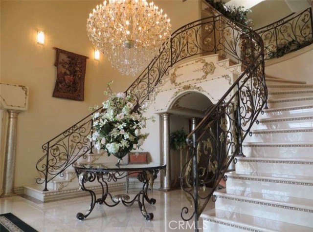 MLS #PW25249051 image #1