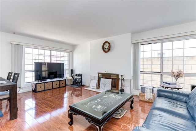 MLS #PW25249728 image #3