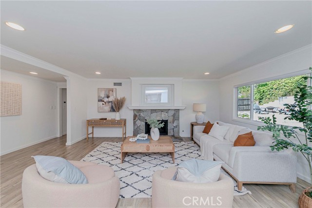 MLS #PW25250327 image #16