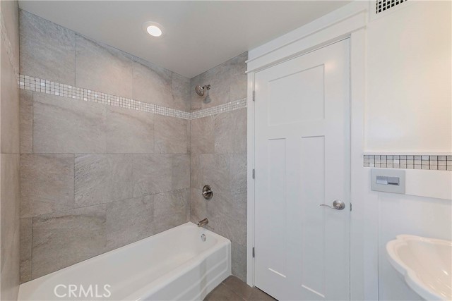 MLS #PW25250327 image #29