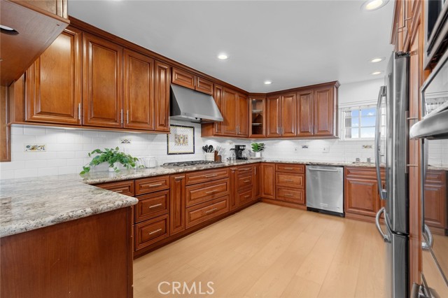 MLS #PW25250516 image #5