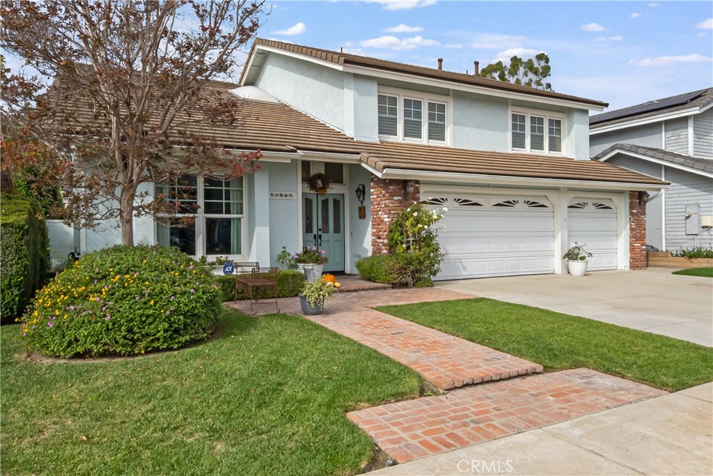 MLS #PW25250638 image #1