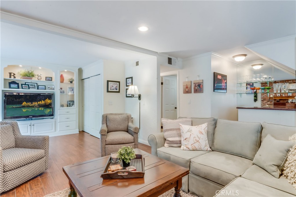 MLS #PW25250638 image #14