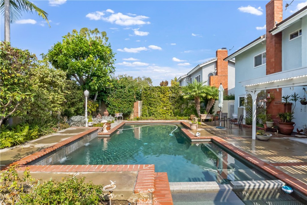 MLS #PW25250638 image #3